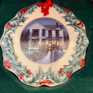 1997 Longaberger Christmas Ornament!